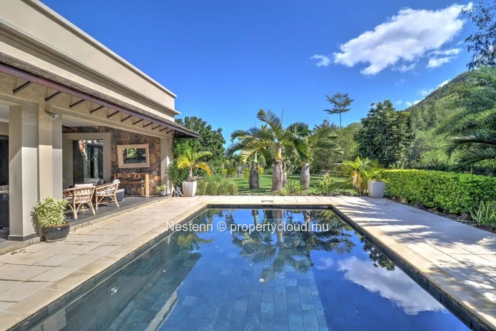 Comfortable 3-bedroom family villa in the heart of the western countryside
