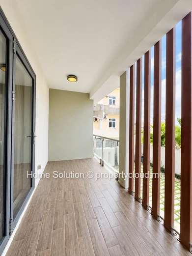 Duplex À Mont Choisy 3 Chambres
