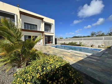 6 Bedroom Villa