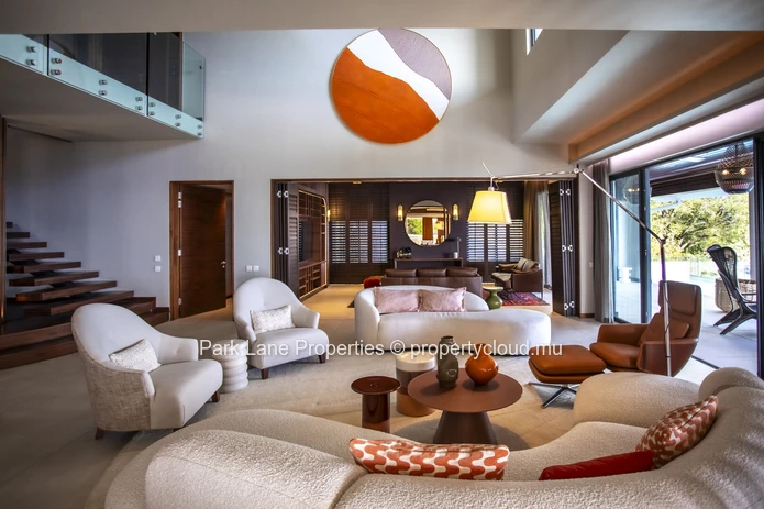Villa Panorama — Surplombant la Mer