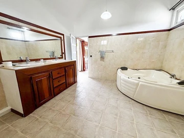 Villa de 4 Chambres