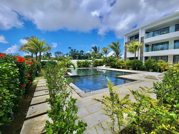 Elegant Top-Floor Luxury Apartment in the Heart of Grand Baie