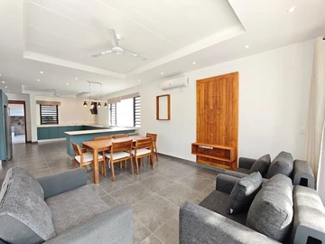 4 Bedroom Villa