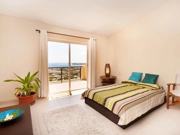 4 Bedroom Townhouse, Duplex