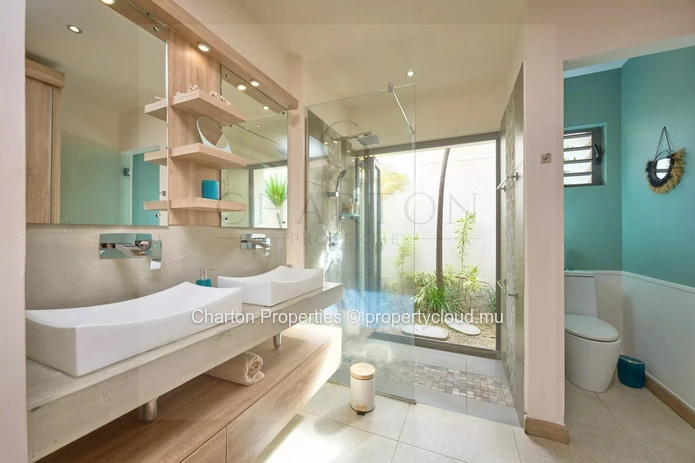 Luxury 3-bedroom villa with a private pool just minutes from Grand Baie