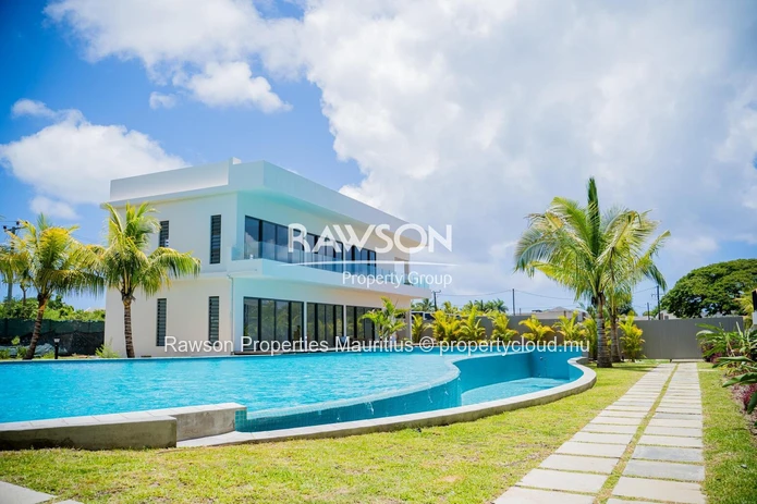 3 En-Suite Bedroom Apartment | Pool | Accessible To Foreigners | Pereybere