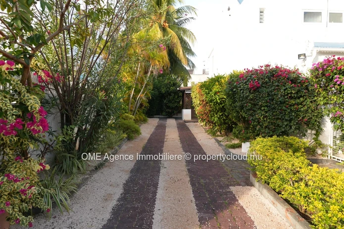 House - 3 bedrooms - heart of Tamarin