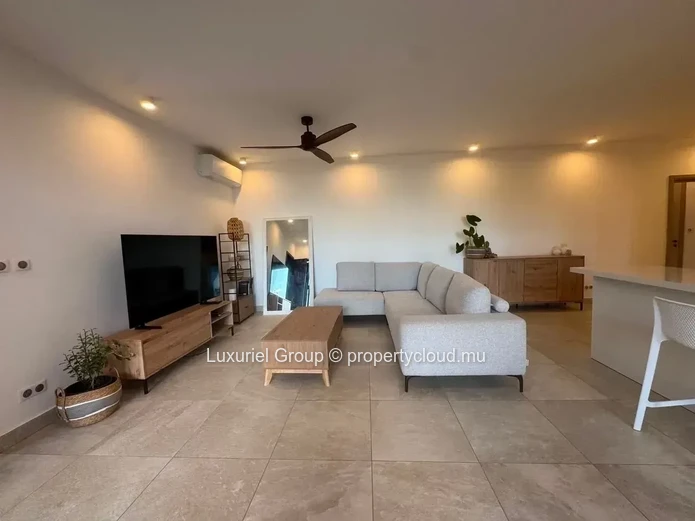 Pointe Aux Canonniers – Prestige Seafront Residence – Direct Beach Access