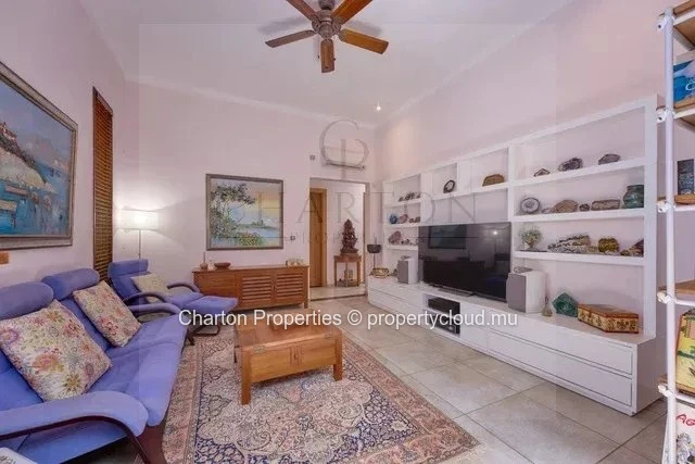 Villa de 3 chambres en suite - Une signature résidentielle à Balaclava