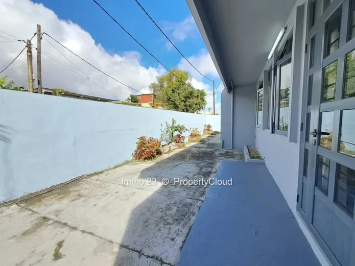 House / Villa - 3 bedrooms - Curepipe - Ref. MA100229LO