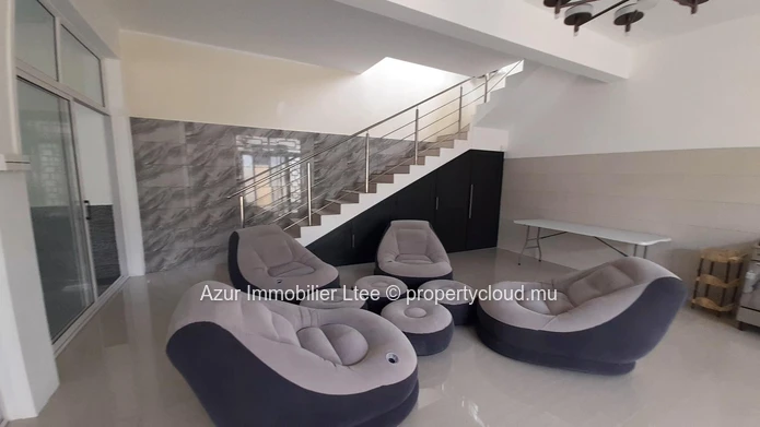 CANDOS: Maison luxueuse de 4 chambres