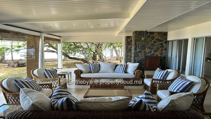 Beachfront Cottage