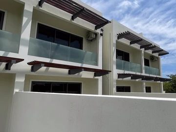 Townhouse, Duplex de 3 Chambres