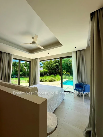 Villa d’Exception de 7 Chambres au Cœur d’un Domaine Privé de Prestige, Proche du Golf et d’un Hôtel 5 Étoiles