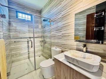3 Bedroom Apartment