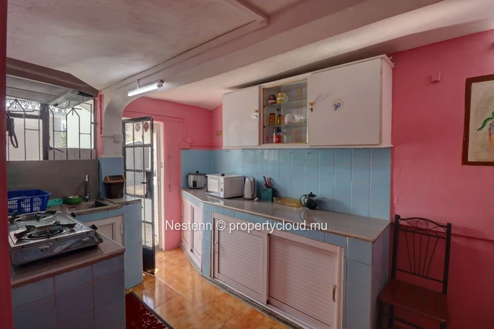 1er étage d'une maison traditionnelle – Confort, tranquillité et proximité de toutes les commodités