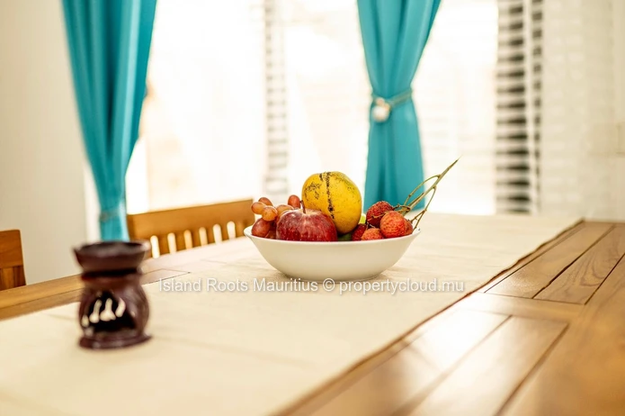 Oustanding villa in rent in Pereybere