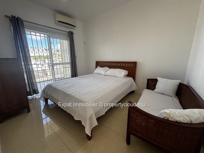 Fully Air-Conditioned 3-Bedroom Duplex In A Secure Residence With Swimming Pool – Grand Baie