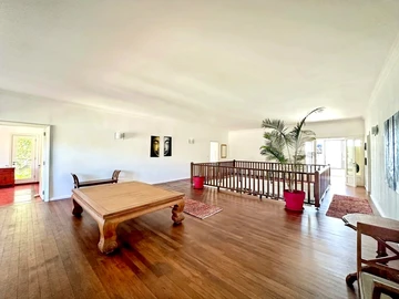 5 Bedroom Villa