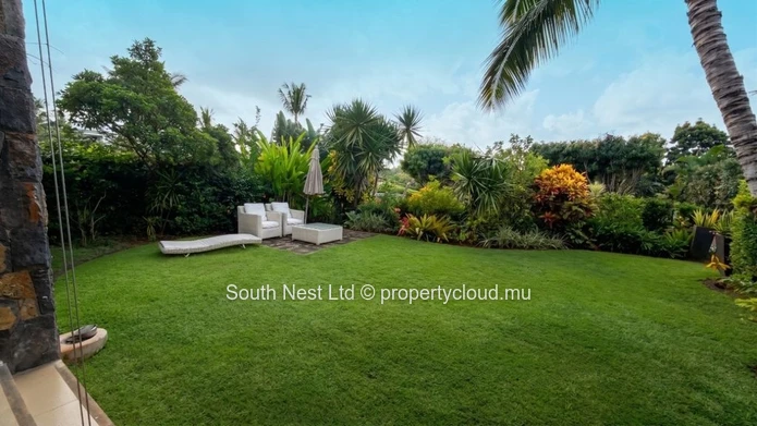 Appartement de plain-pied avec jardin privatif à vendre à Azuri