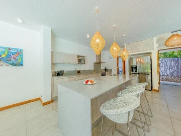 4 Bedroom Villa