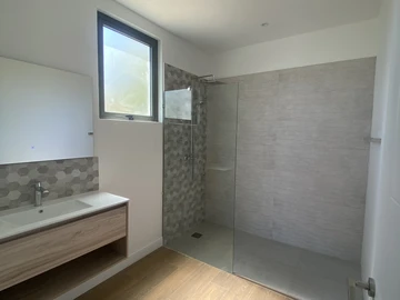 3 Bedroom Townhouse, Duplex