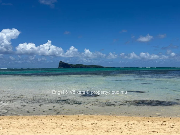 Peaceful Residential Land for Sale in Grand Gaube – Reserved for Mauritian Citizens