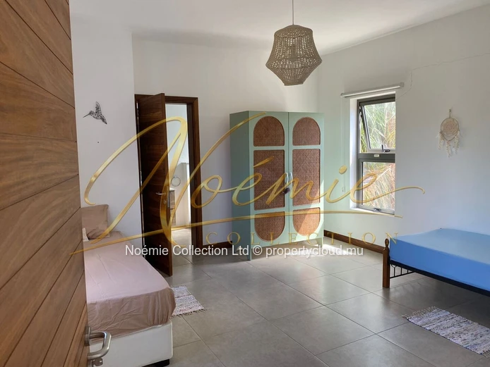 3-Bedroom Furnished Villa with Private Pool in Pereybere (Sole Mandate)