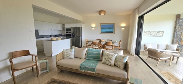 Appartement Moderne De 3 Chambres À Louer – Pointe D’Esny