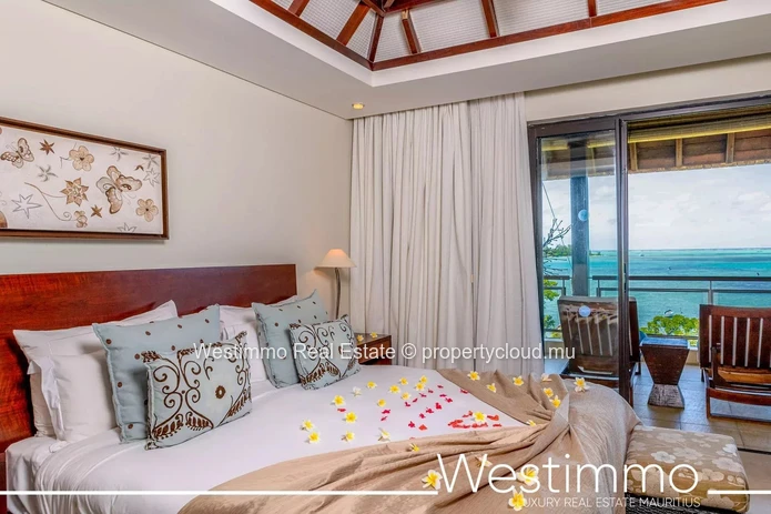 BEAU CHAMP - 164m² apartment with private pool and 2 bedrooms