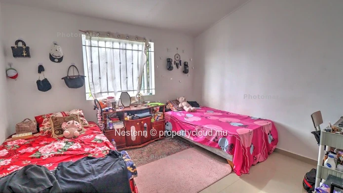 9-room dormitory 