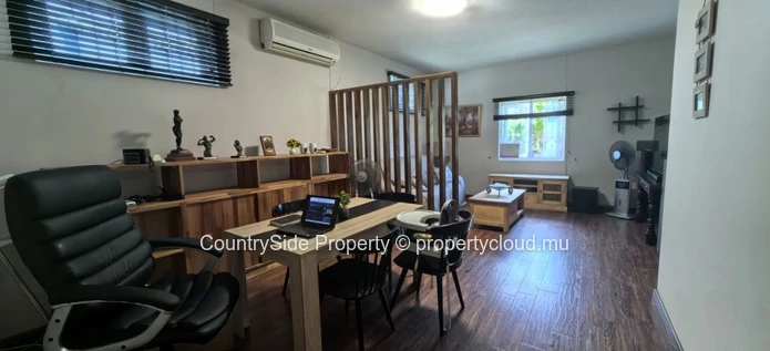 Belle maison semi-meublée de style mauricien