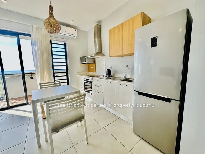 Modern & Stylish Apartment for Rent at The Grove, Cascavelle A Peaceful Haven with Spectacular Ocean & Mountain Views