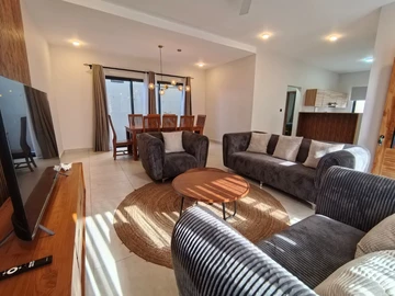 4 Bedroom Villa