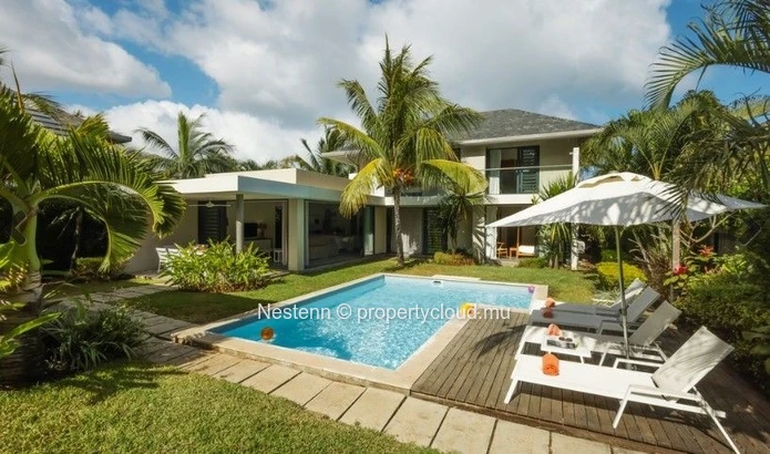 Comfort and elegance of a 3-bedroom en-suite villa