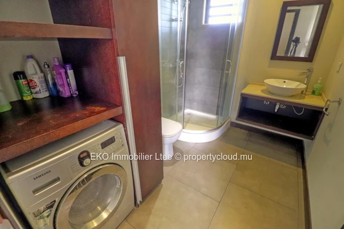 Sunlit Grand Baie 3-Bed Penthouse - Pool & Balcony