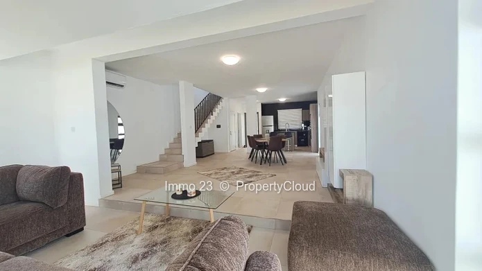 Duplex - 3 bedrooms - Quatre Bornes - Ref. DU89159LO