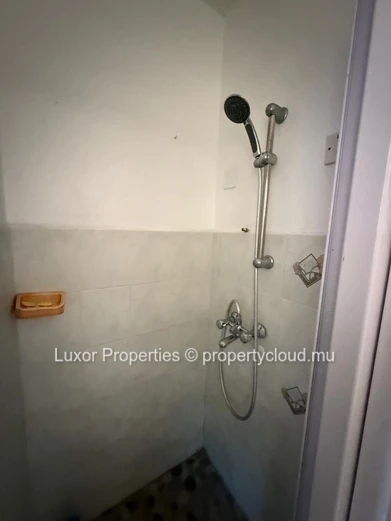  Appartement 3 Chambres à Louer à Flic en Flac