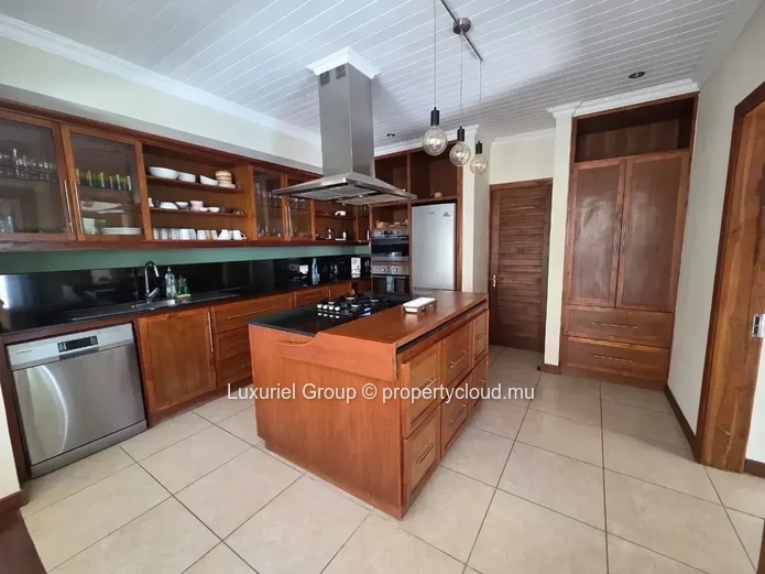 Villa For Rent In A Secure Residence – Grand Baie