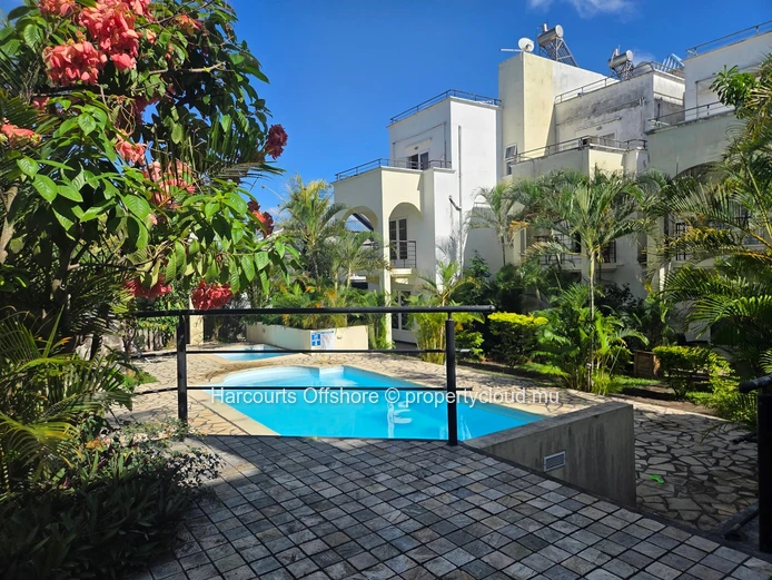 Maison mitoyenne de 3 chambres à louer, prête à emménager, à Grand Baie !