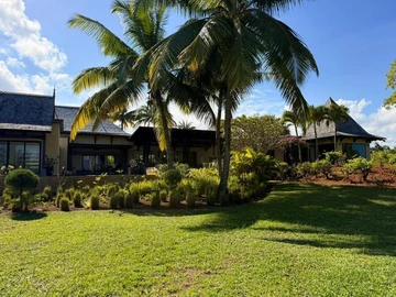 7 Bedroom House