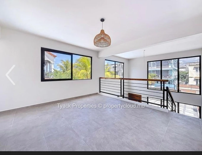 Villa Moderne 3 Chambres avec Piscine à Vendre à Péreybère
