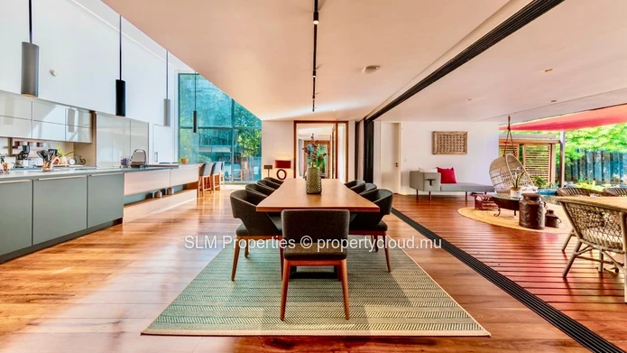 A rare Masterpiece of Luxury in the heart of Pailles 