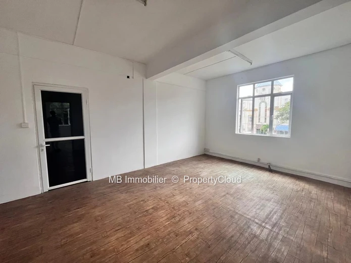 Office for Rent - Pointe aux Canonniers