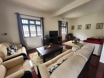8 Bedroom Villa