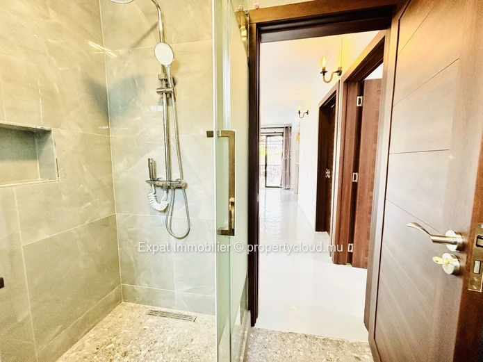 Pereybere – Quiet 3-Bedroom Villa With Cascade Swimming Pool