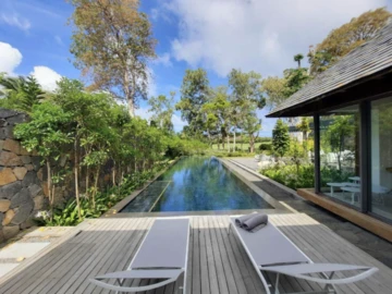 5 Bedroom Villa