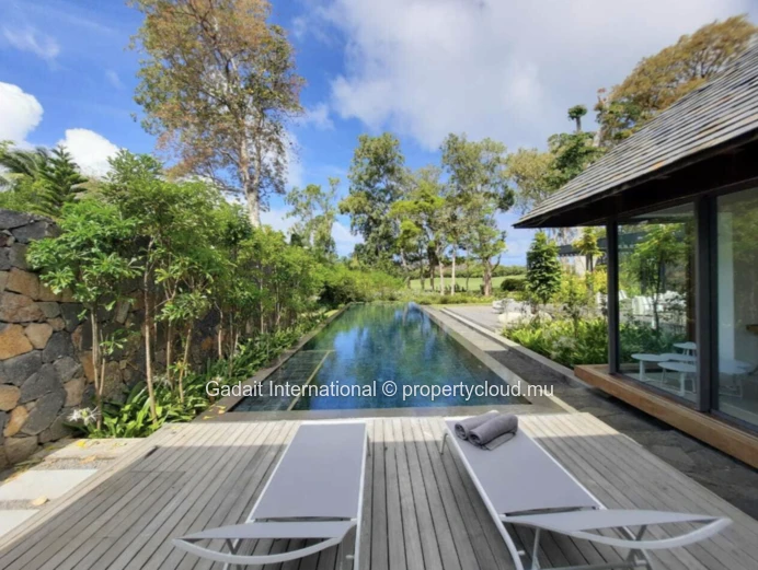 Résidence Prestige à Anahita : Location Villa 5 Suites avec Piscine et Jardin Privé