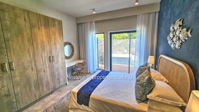 Captivating Elegance : Explore this modern villa