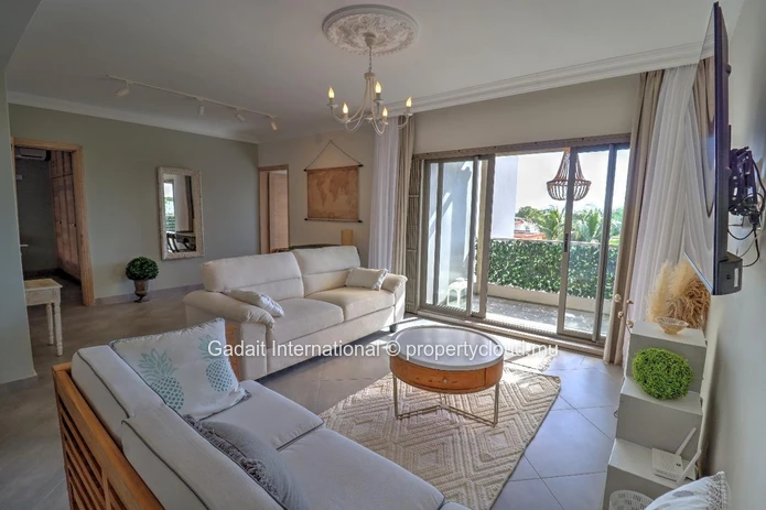 Penthouse contemporain à Trou aux Biches – Vue dégagée et plage à 200 mètres